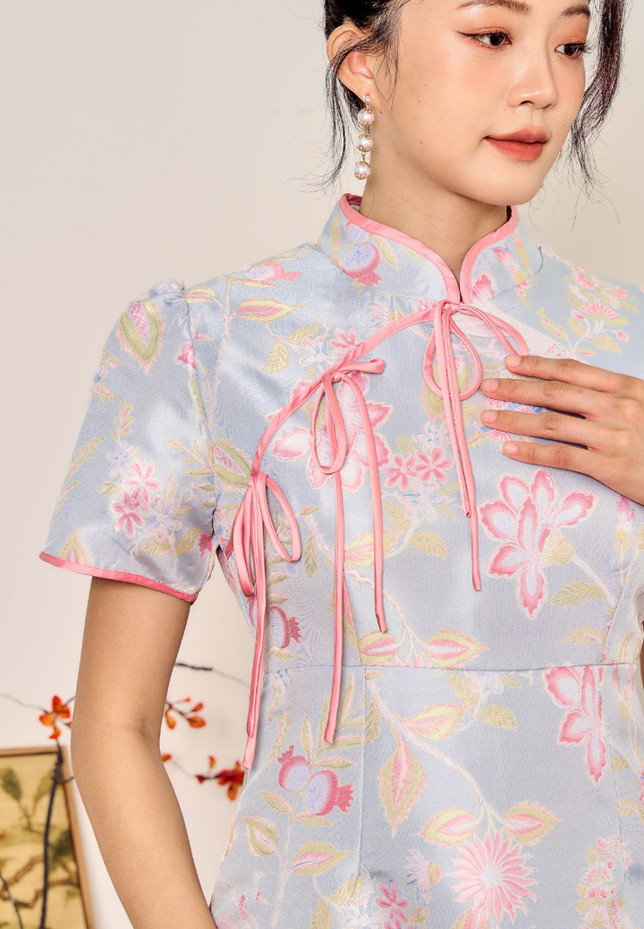 Xia He Jacquard Cheongsam With Ribbons (Blue)