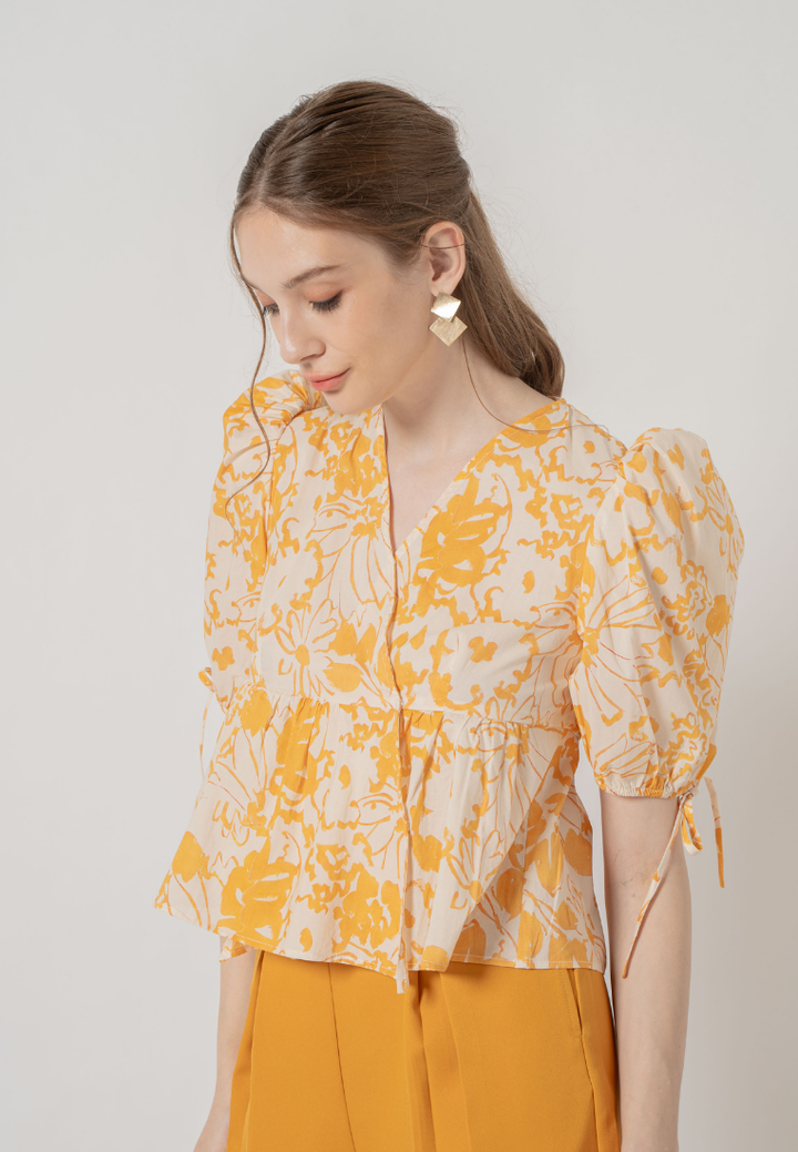 Asya Puffed Sleeves Flare Hem Floral Top (Yellow)