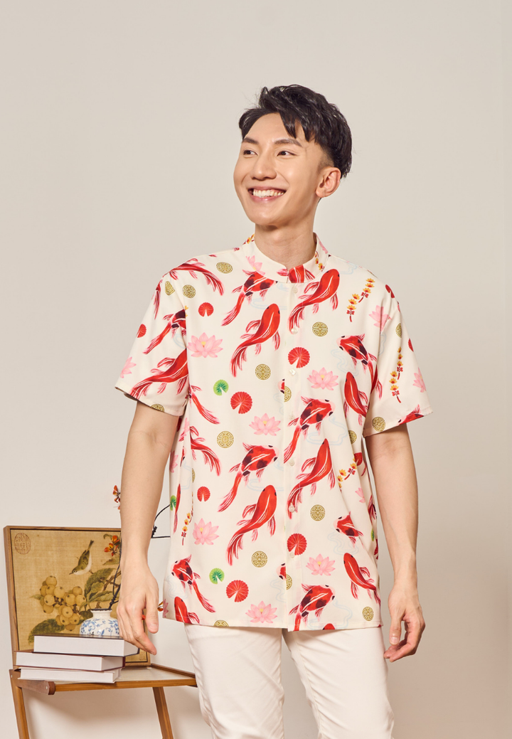 The Koi 锦鲤报喜 In-house Prints Men's Button Down Top (White)