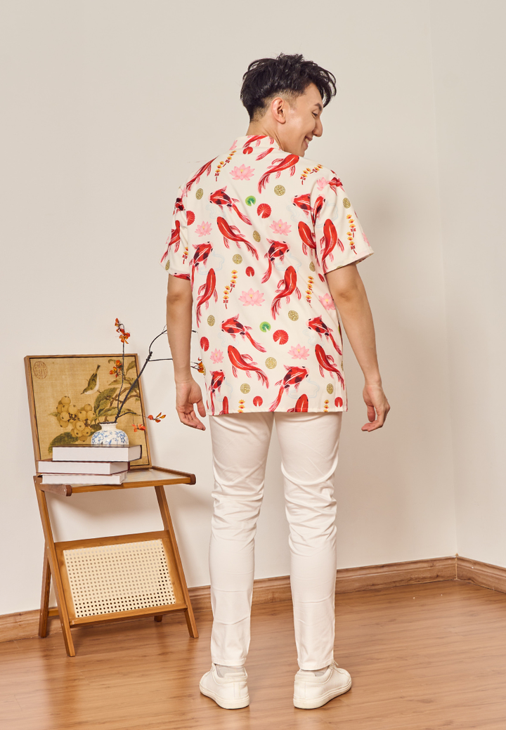 The Koi 锦鲤报喜 In-house Prints Men's Button Down Top (White)