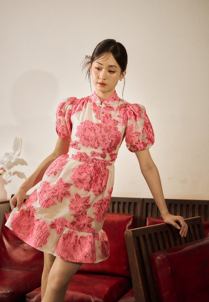 Mei Feng 美凤 Floral Puffed Sleeves Organza Cheongsam (Pink)