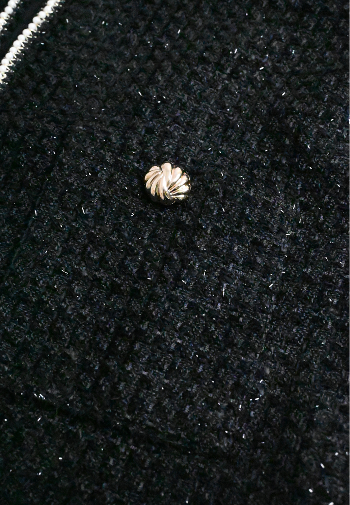 Amélie Pearl Trims with Gold Buttons Tweed Jacket (Black)