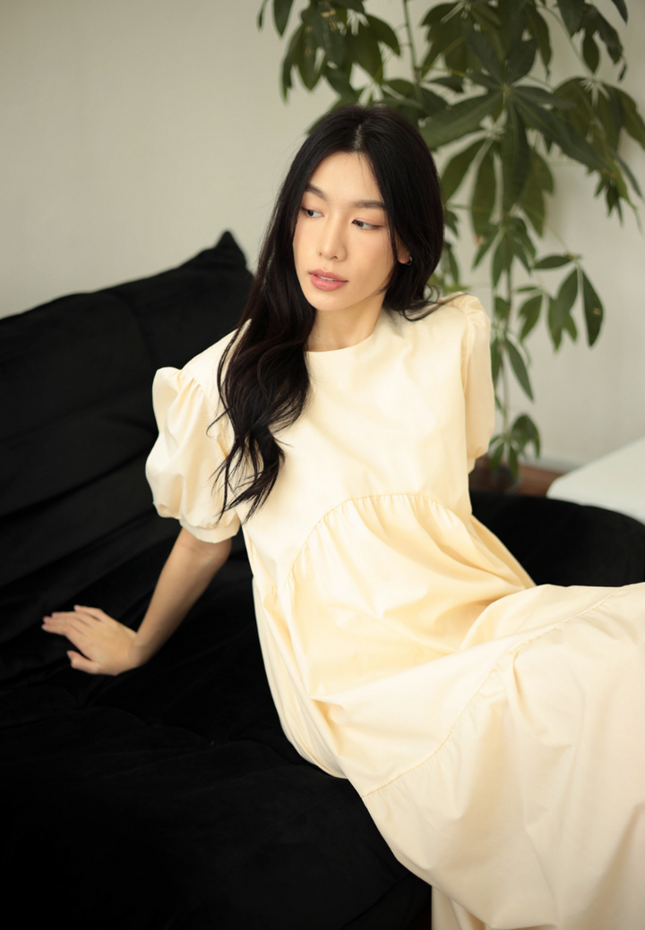 #color_light-beige