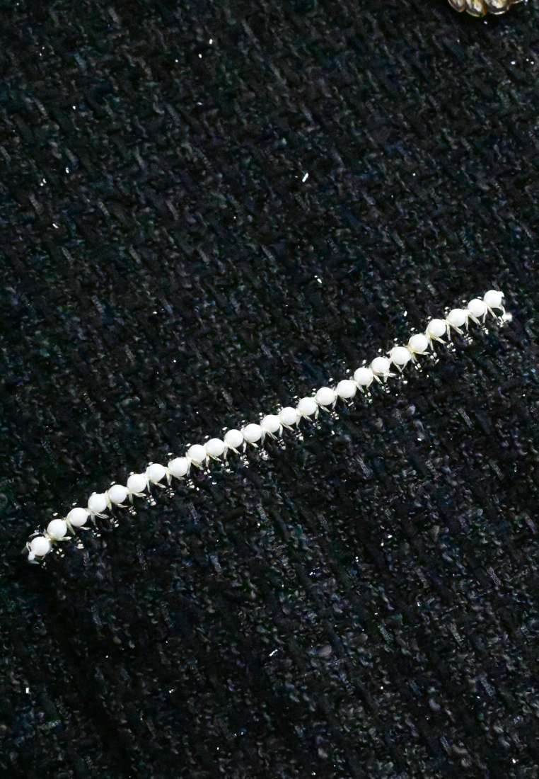 Élise Gold Button Short Sleeve Tweed Top (Black)