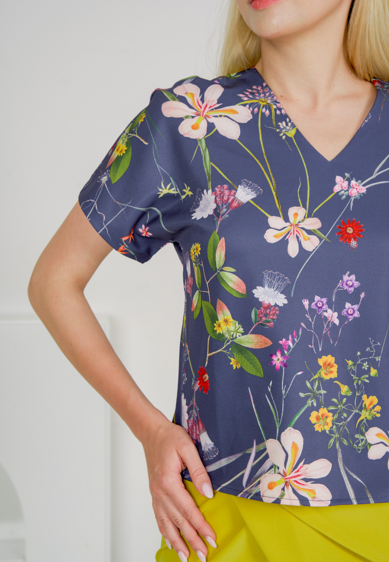 Dorota Floral V-neck Top