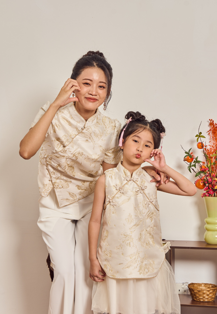 Little Ying Yu 迎玉 Girl Jacquard A-line Cheongsam (Yellow)