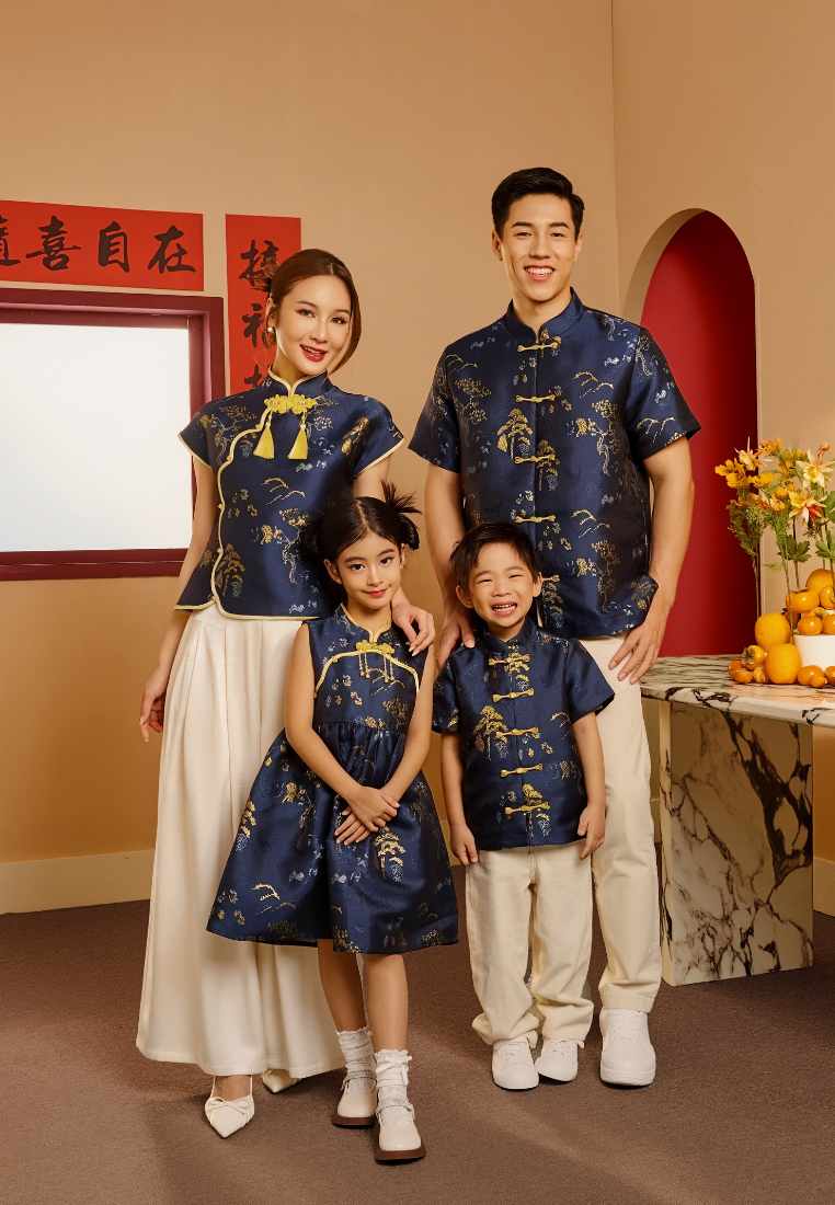 Jin Xin Ink Mountain Jacquard Scallop Cheongsam Top (Navy)