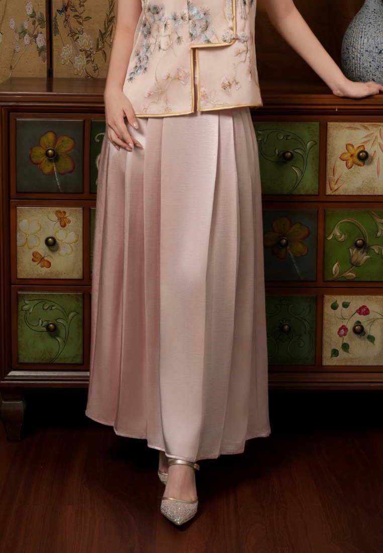 Jing Wen Satin Pleated Skirt (Pink)