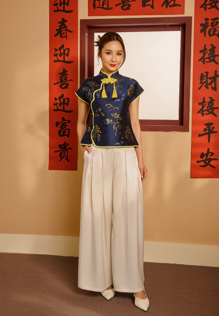 Jin Xin Ink Mountain Jacquard Scallop Cheongsam Top (Navy)