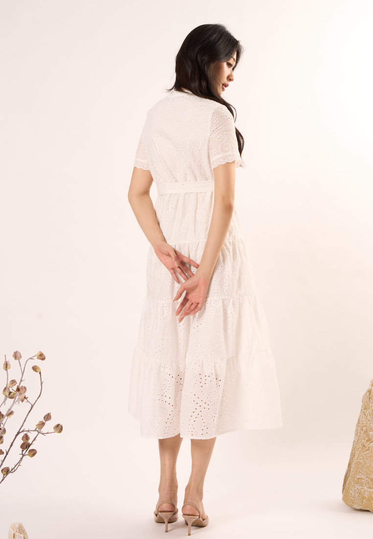 Elara Midi Eyelet Dress (White)