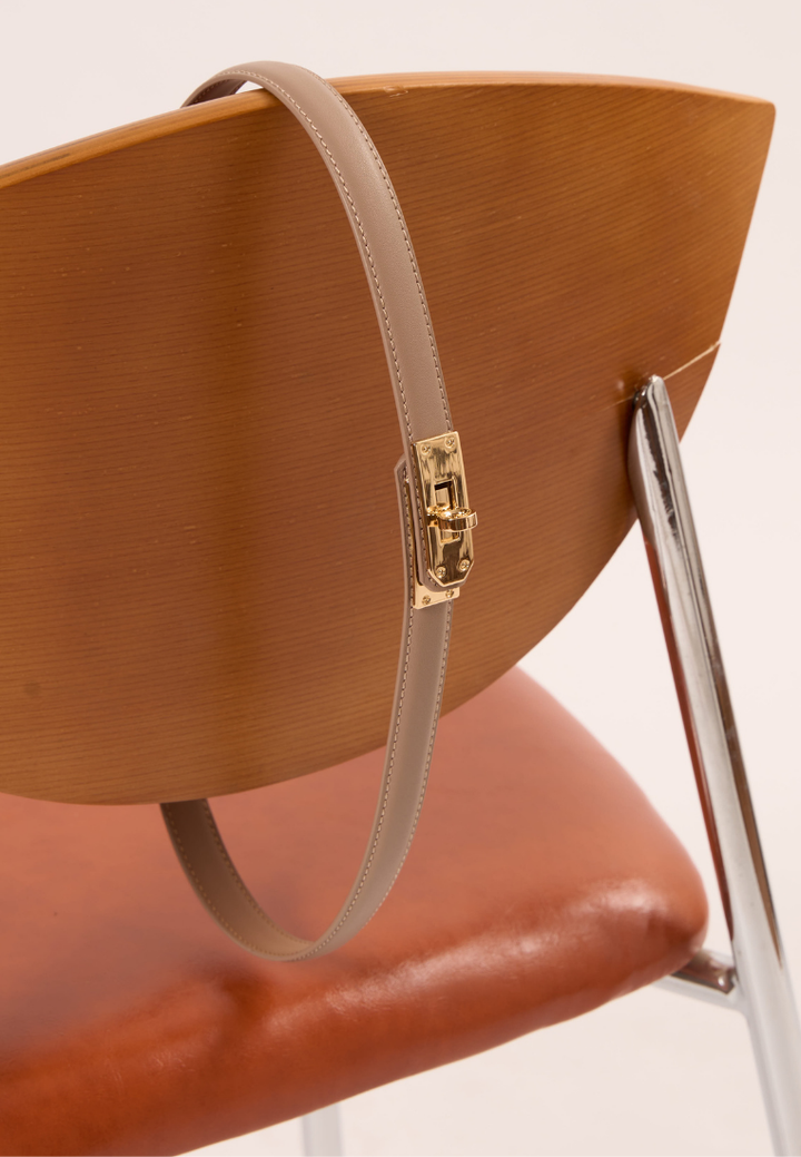 Gold Plaque Buckle Skinny Belt