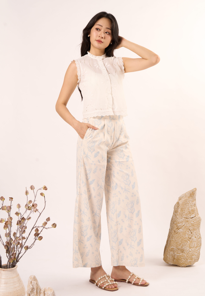 Talia Textured Sleeveless Top (White)