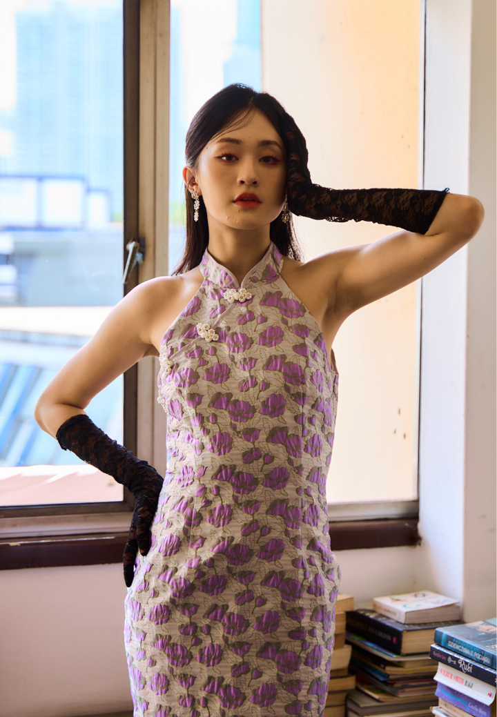 Li Feng 丽沣 Halter Neck Floral Jacquard Cheongsam (Purple)