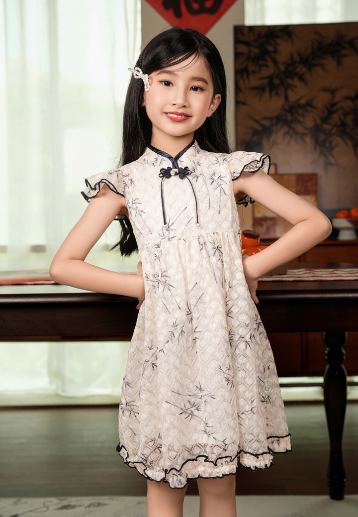 Little Zhu Yun Classic Lace Bamboo Elements Girls A-line Cheongsam Dress (White)