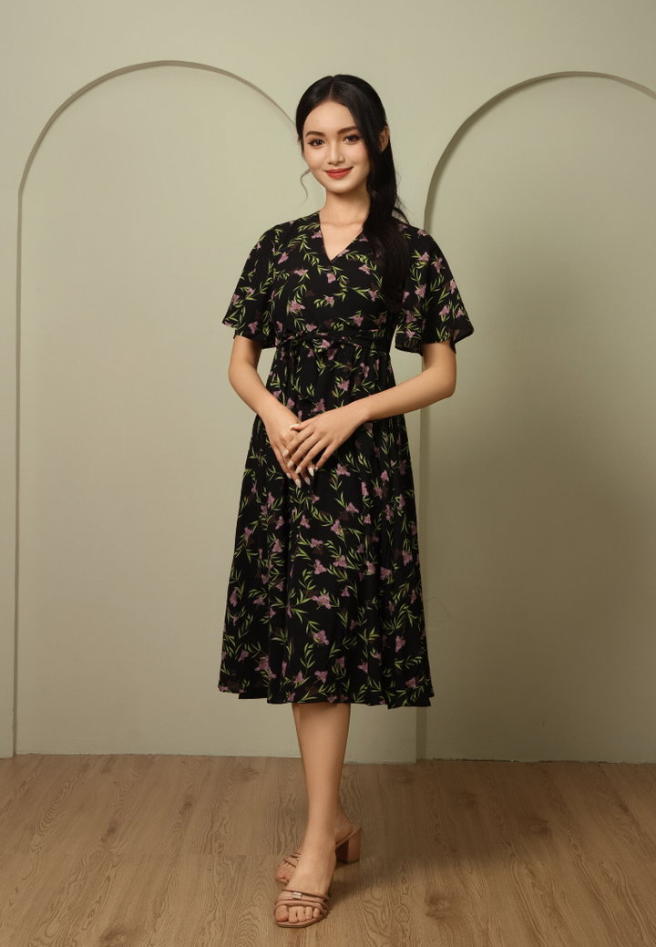 Lizavie Floral V-neckline Wrap Dress (Black)
