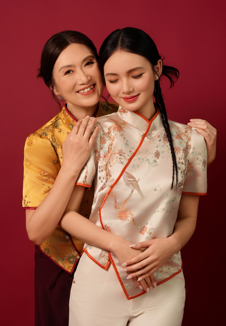 Jin Cai Jacquard Asymmetrical Cheongsam Top (Pink)