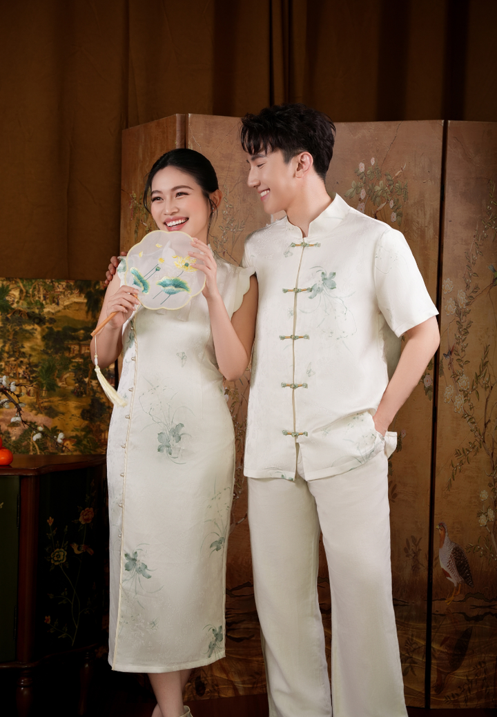 Rou Fortune Wings Silky Scallop Slit Cheongsam Dress (White)