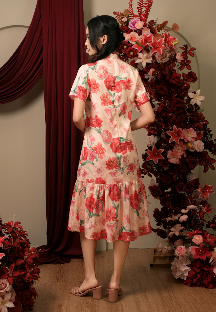 Fen Cai Mandarin Collar Floral with Ruffles Hem Cheongsam Dress (Pink)