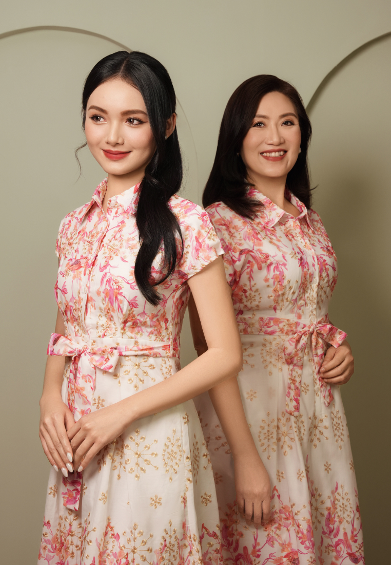 Camellia Cotton Eyelet Floral Prints Button Down A-line Collared Dress (Pink)