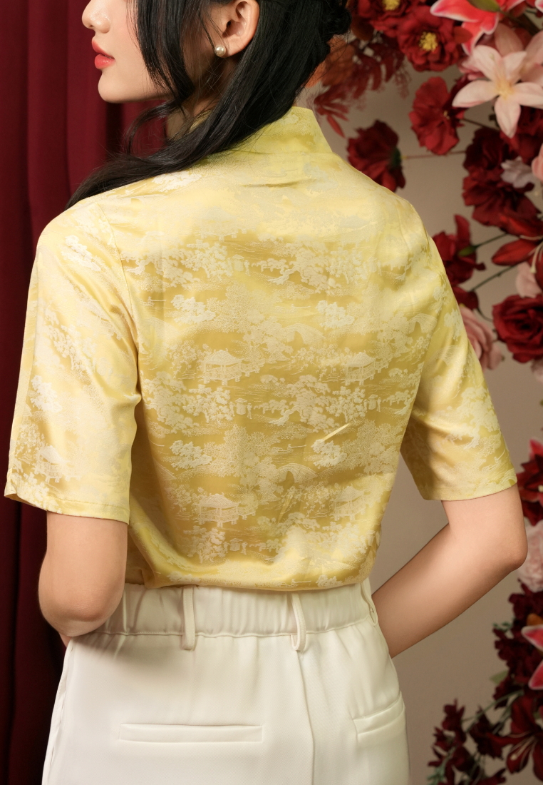 Ji Hong Short Sleeves Mandarin Collar Cheongsam Top (Yellow)