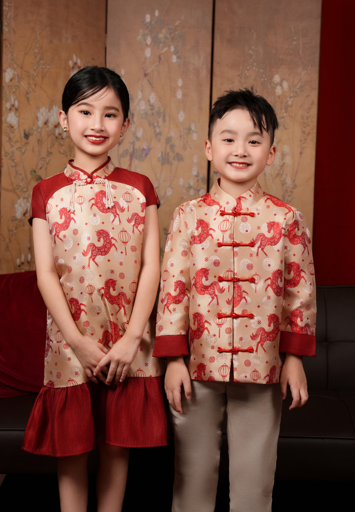 Little Jun Imperial Horse Jacquard Boy Samfu Top (Red)