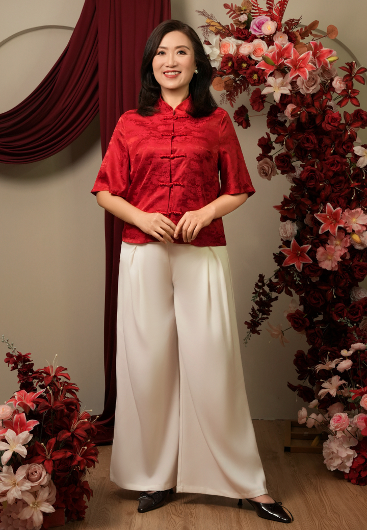 Ji Hong Short Sleeves Mandarin Collar Cheongsam Top (Red)
