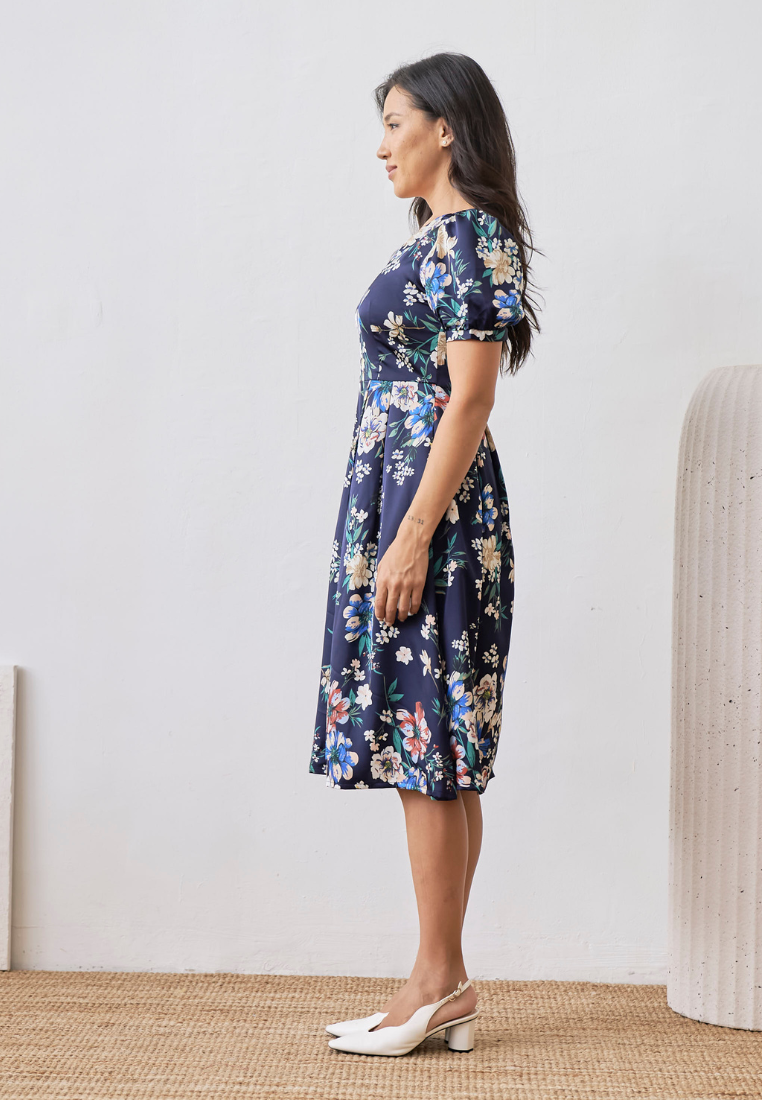Lyra Puffy Sleeves A-line Floral Dress (Navy Blue)