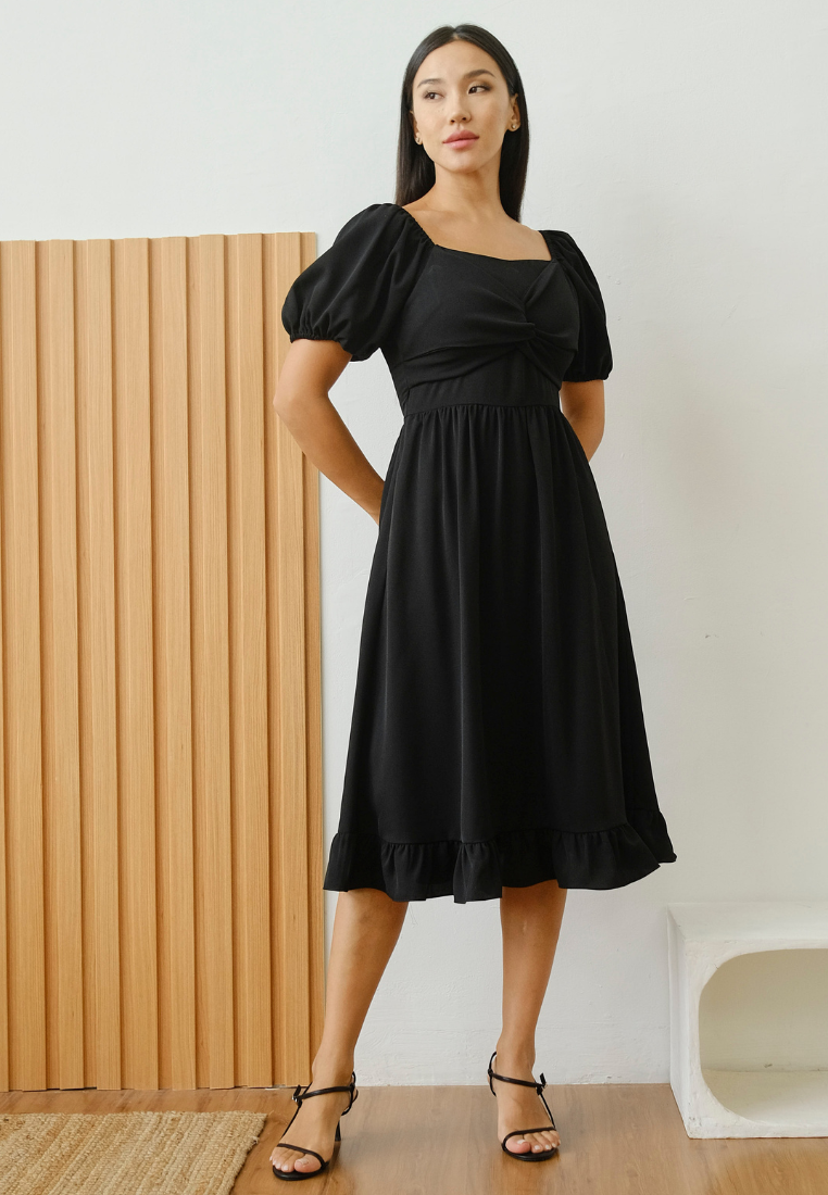 Neisha Puffed Sleeves Ruffle Hem Midi Dress (Black)
