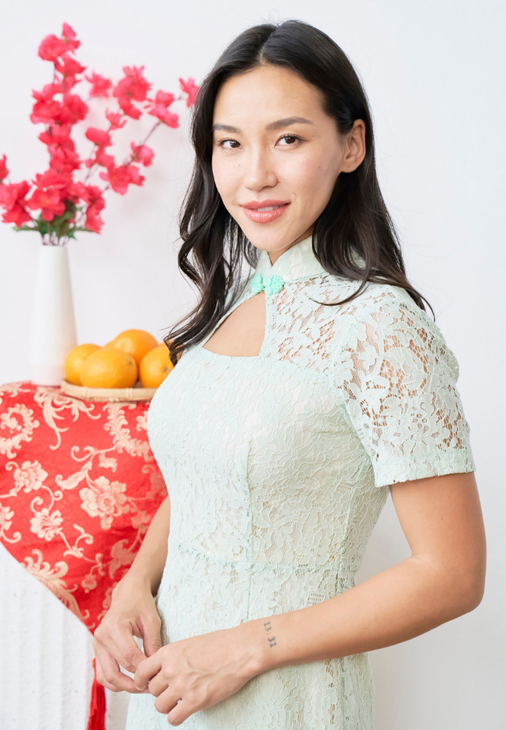 RU YI Lace Cheongsam